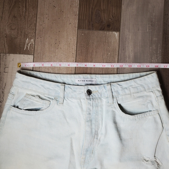 FLYING MONKEY WOMEN'S DISTRESSED HIGH-RISE JEANS SIZE 30 LIGHT WASH BLUE - Picture 6 of 16